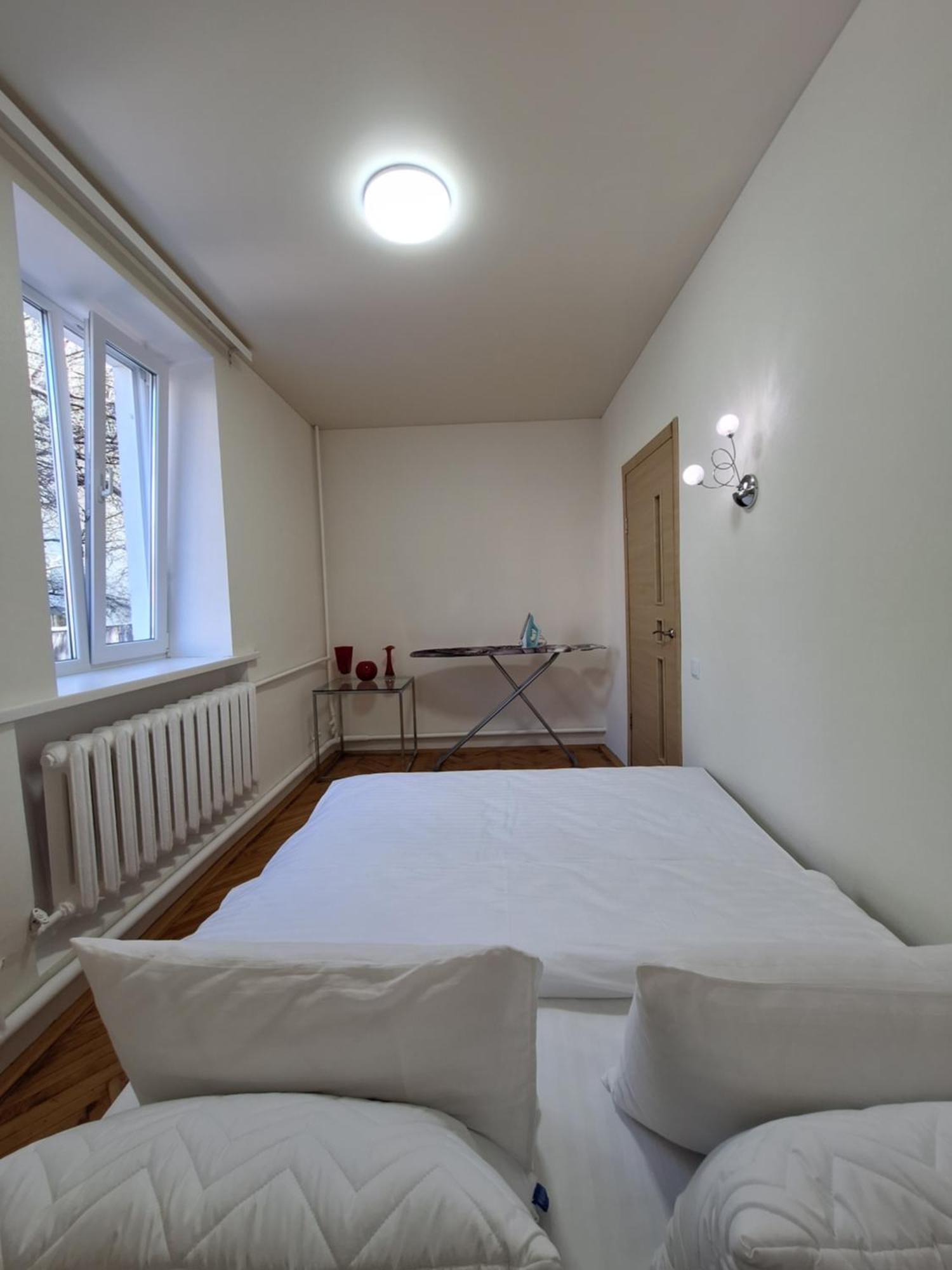 Alex Apartments: 2-room Flat With Private Parking Near Tsum Apartment Poltava