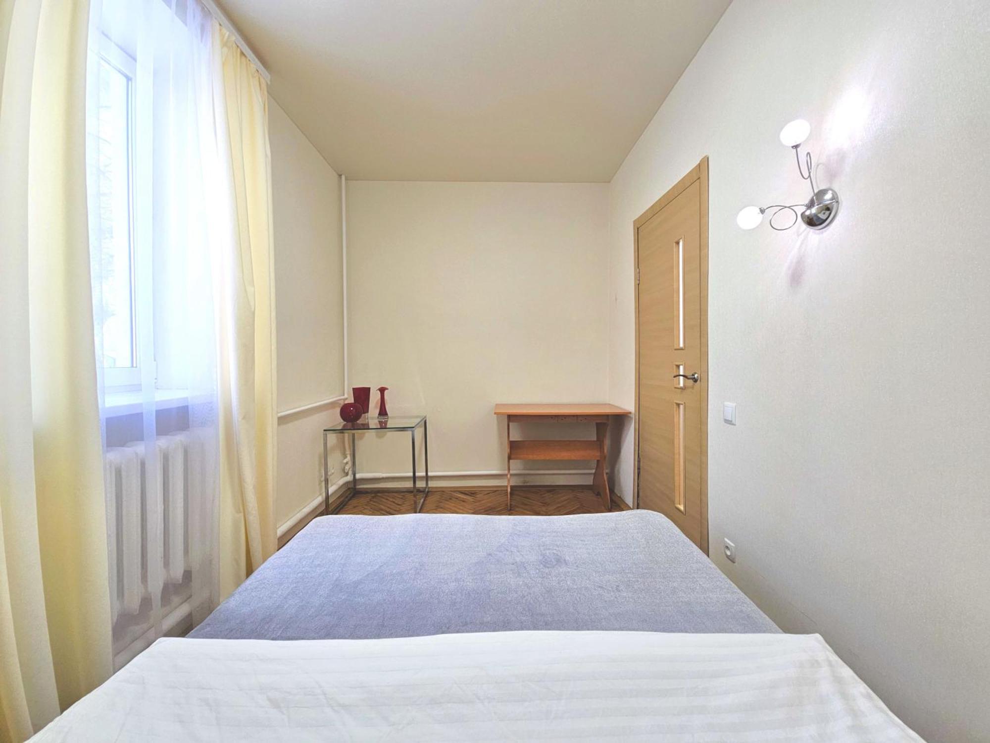 Alex Apartments: 2-room Flat With Private Parking Near Tsum *