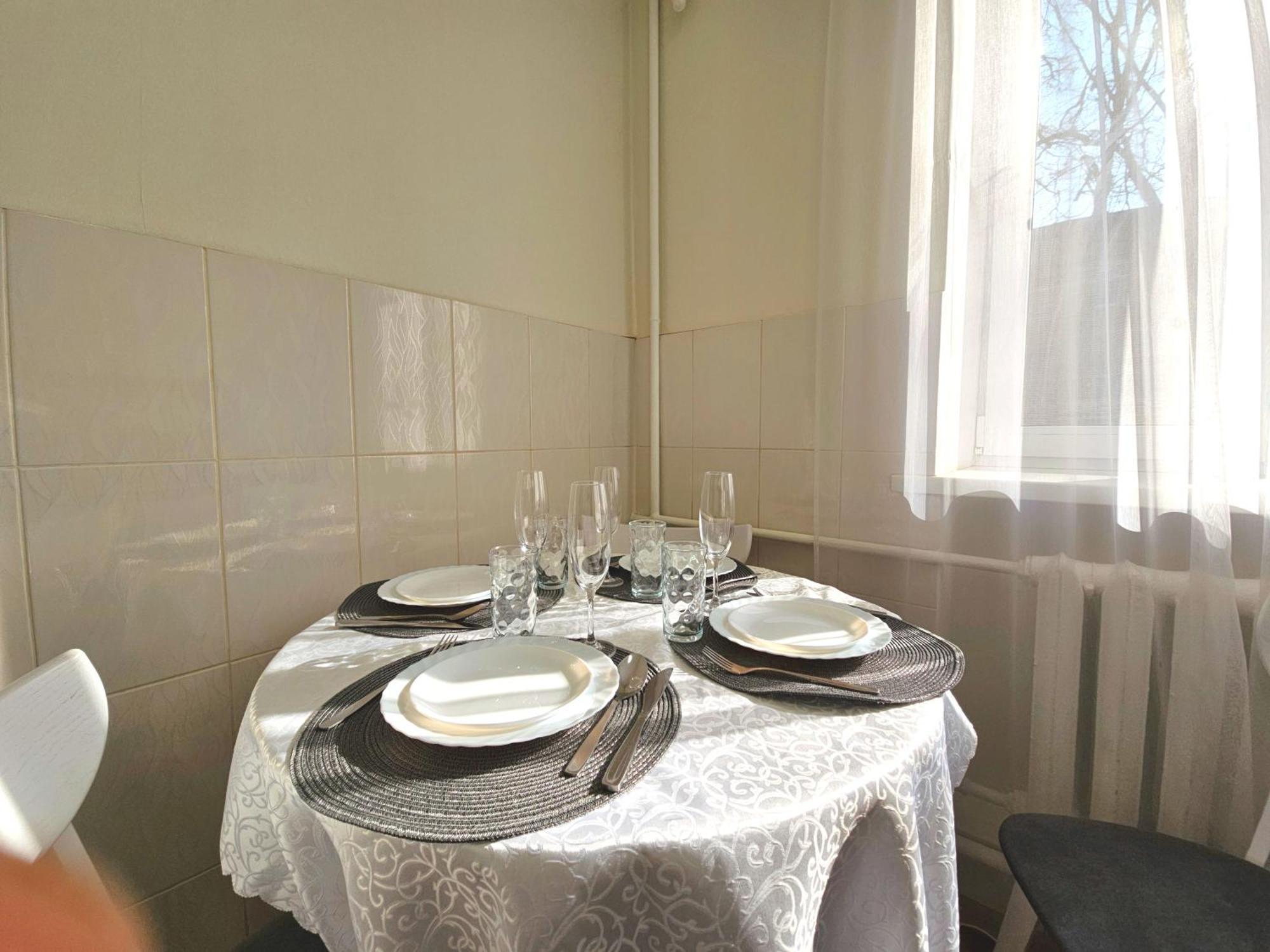 Alex Apartments: 2-room Flat With Private Parking Near Tsum * Poltava